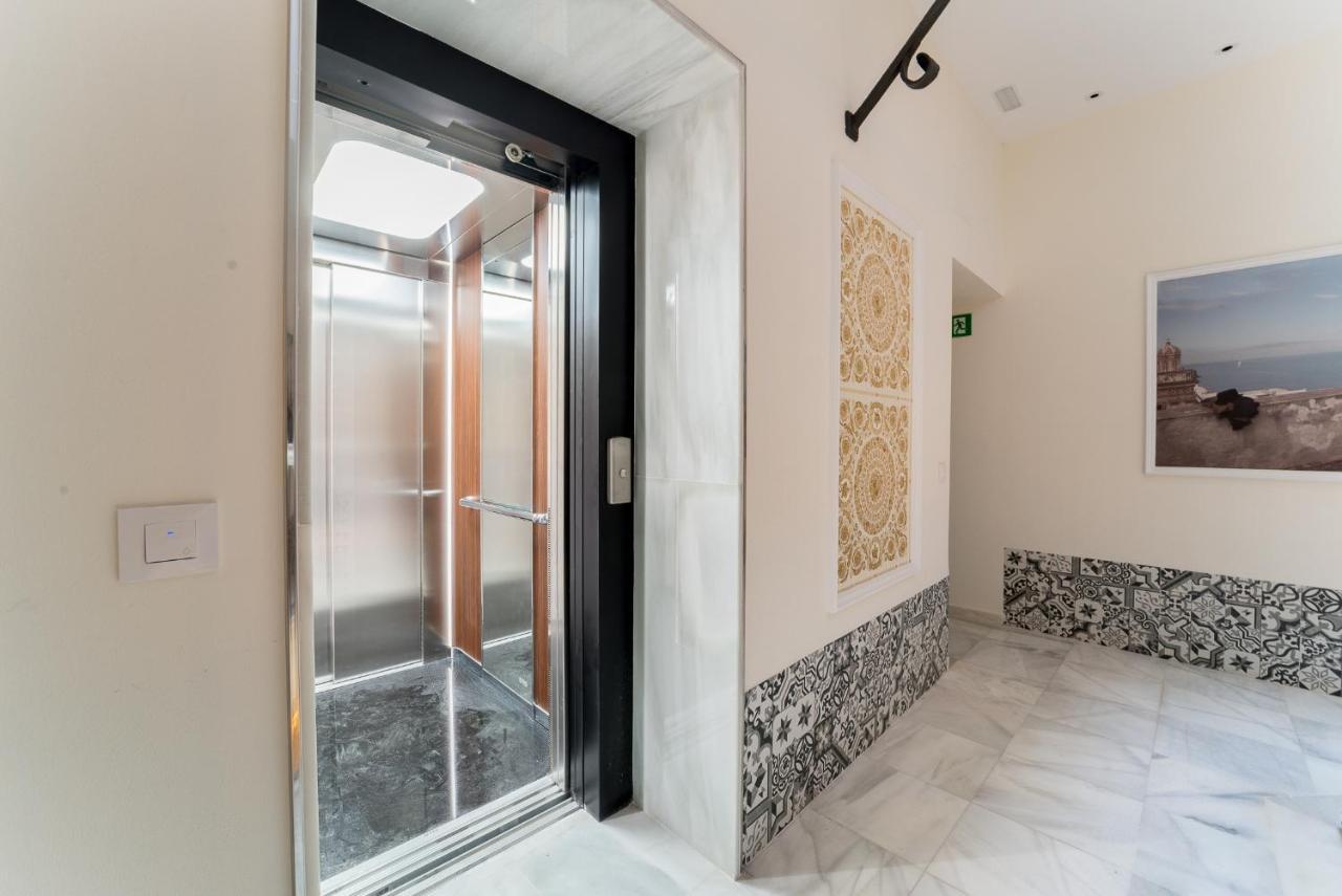 Suite Capitan 3 Cádiz Exterior photo